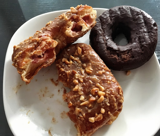 Donut Shop «Doughnut Plant», reviews and photos, 245 Flatbush Ave, Brooklyn, NY 11217, USA
