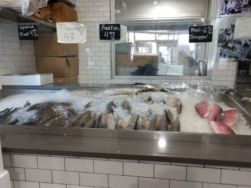 Seafood Market «Kenney Seafood Inc», reviews and photos, 400 Pontchartrain Dr, Slidell, LA 70458, USA
