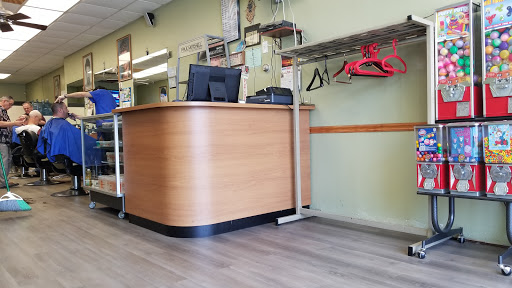 Barber Shop «Plaza Barber Shop», reviews and photos, 300 Hempstead Turnpike #2, West Hempstead, NY 11552, USA