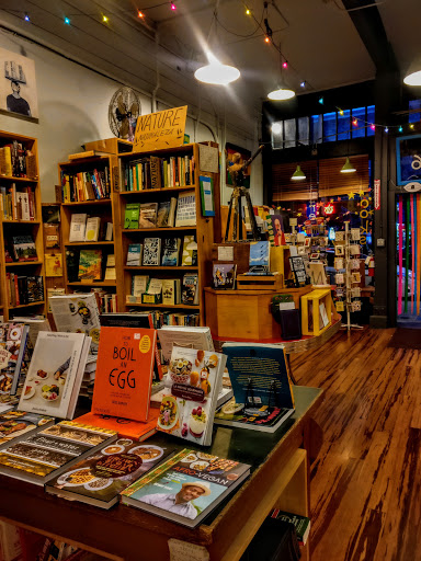 Book Store «Alley Cat Bookstore and Gallery», reviews and photos, 3036 24th St, San Francisco, CA 94110, USA