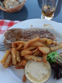 Steak du Restaurant La guinguette de l allée des soupirs à Vallon-en-Sully - n°4
