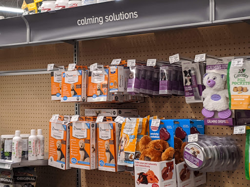 Pet Store «PetSmart», reviews and photos, 850 Folly Rd, Charleston, SC 29412, USA