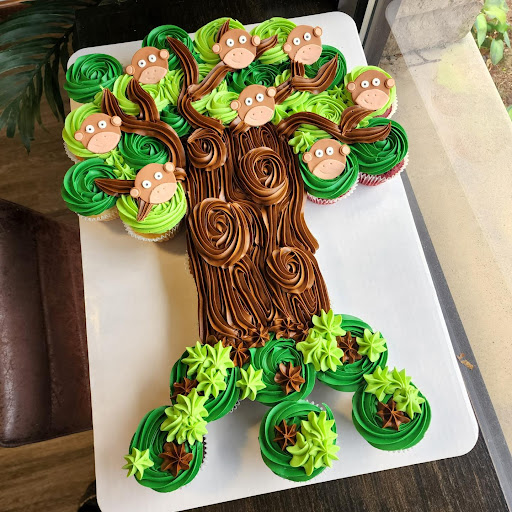 Cupcake Shop «Smallcakes: A Cupcakery of Naperville», reviews and photos, 115 E Ogden Ave #119, Naperville, IL 60563, USA