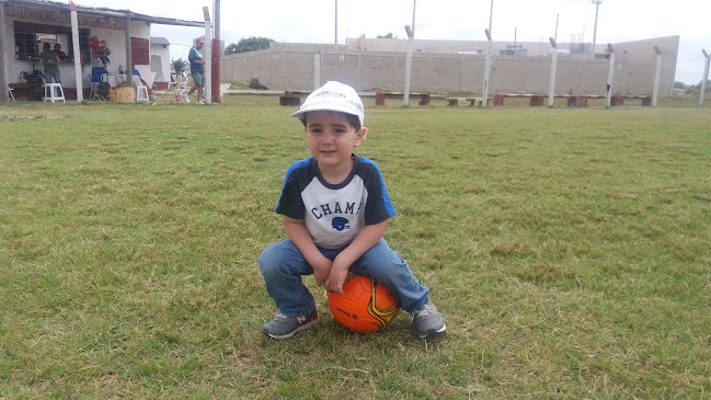 Opiniones de Cancha Baby Fútbol Atlético Fernandino en Maldonado - Tienda para bebés