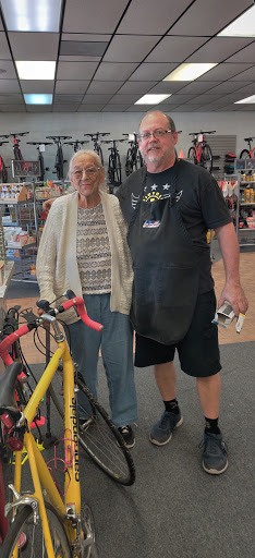 Bicycle Store «Bicycle World of Brownsville», reviews and photos, 1275 N Expy, Brownsville, TX 78520, USA