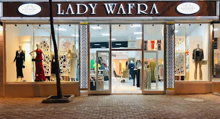 Lady Wafra Moda Style