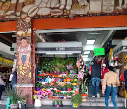 Mercado de flores photo