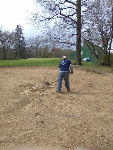 Golf Course «Christopher Morley Park Golf», reviews and photos, 500 Searingtown Rd, Roslyn, NY 11576, USA