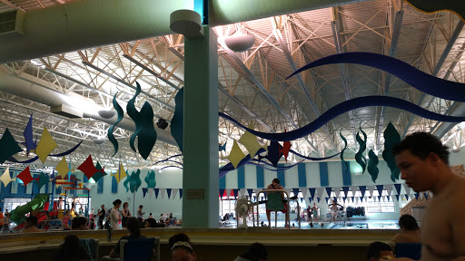 Water Park «The Water Works Indoor Water Park», reviews and photos, 505 N Springinsguth Rd, Schaumburg, IL 60194, USA