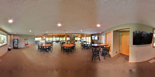 Golf Course «Springfield Oaks Golf Course», reviews and photos, 12450 Andersonville Rd, Davisburg, MI 48350, USA