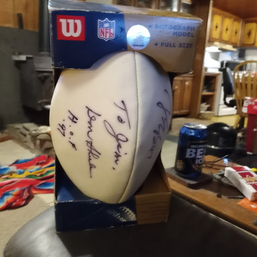 Sporting Goods Store «Sports Obsession», reviews and photos, 5800 Peach St #722, Erie, PA 16565, USA