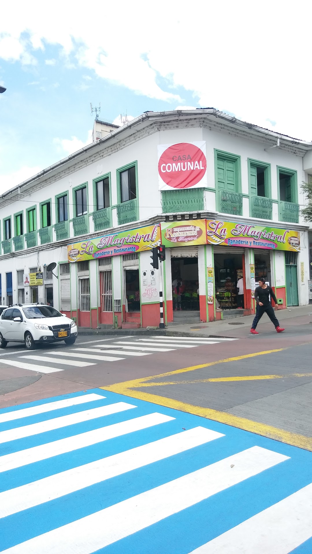 Panaderia y Pasteleria La Magistral