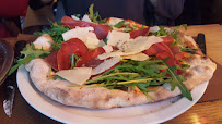 Pizza du Restaurant italien Sale e pepe Montmartre à Paris - n°10