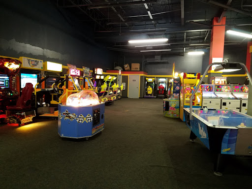 Shopping Mall «Indian Mound Mall», reviews and photos, 771 S 30th St, Heath, OH 43056, USA