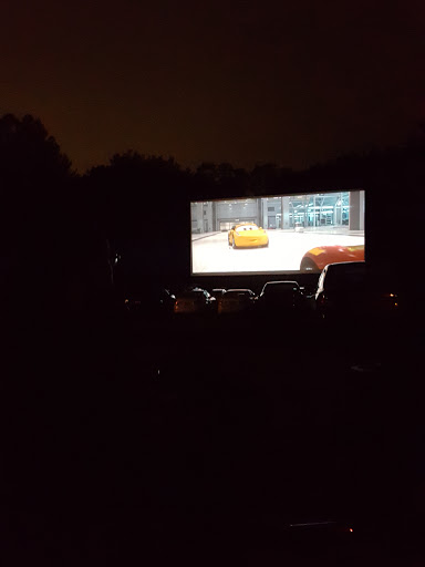 Drive-in Movie Theater «Overlook Drive-In Theatre», reviews and photos, 126 De Garmo Rd, Poughkeepsie, NY 12601, USA