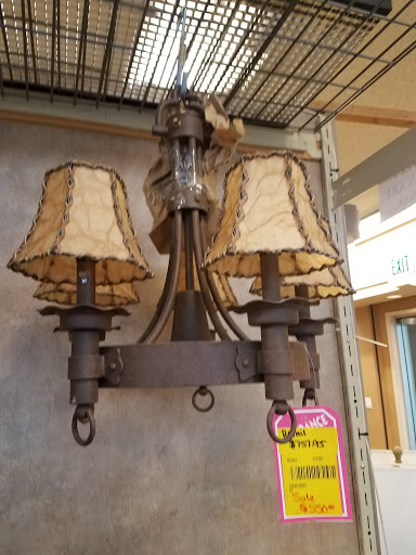 Seattle Lighting – Clearance Center