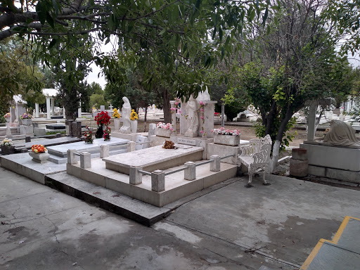 Jardines del Santo Cristo