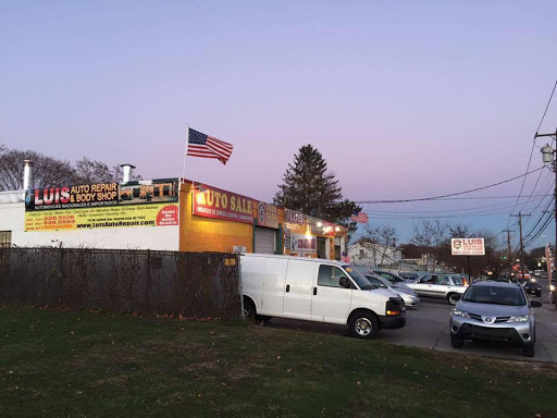 Auto Repair Shop «Luis Auto Repair & Body Shop», reviews and photos, 113 W Suffolk Ave, Central Islip, NY 11722, USA