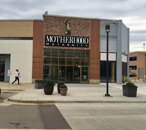 Shopping Mall «Hilldale Shopping Center», reviews and photos, 726 N Midvale Blvd, Madison, WI 53705, USA