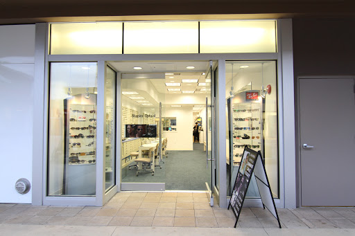 Optician «Shapiro Optical», reviews and photos, 7050 Mall Walk, Yonkers, NY 10704, USA