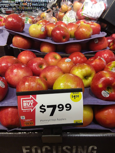 Grocery Store «Giant Food Stores», reviews and photos, 550 Centerville Rd, Lancaster, PA 17601, USA