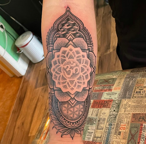 Explore tattoo gap filler ideas, creative tattoo ideas in Orlando, available at Full Circle Tattoo Collective