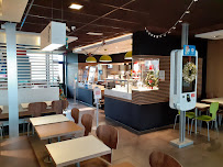 Atmosphère du Restauration rapide McDonald's Saint-André-de-la-Marche à Sèvremoine - n°1