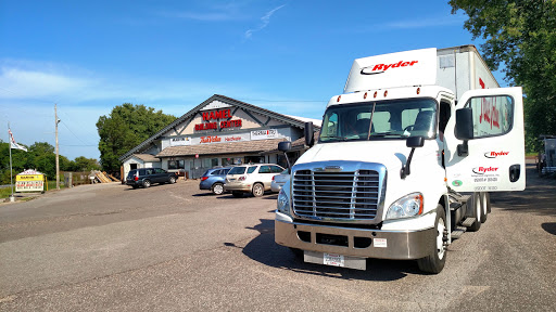 Home Improvement Store «Hamel True Value Building Center», reviews and photos, 18710 Hwy 55, Plymouth, MN 55446, USA