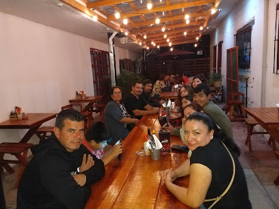 Platiquemos Pizza Café - Las Lomas 65, Gastronómica, 45902 Chapala, Jal., Mexico