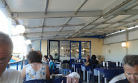 Atmosphère du Restaurant de fruits de mer La Gaîeté à Saint-Pierre-d'Oléron - n°13