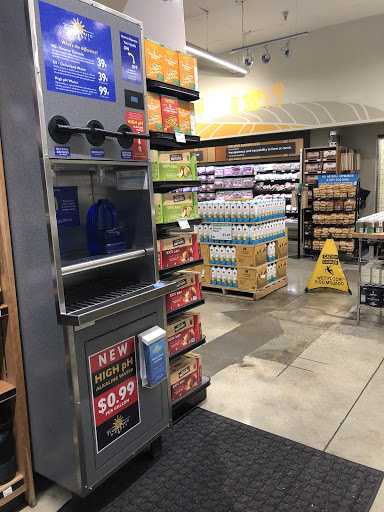 Grocery Store «Whole Foods Market», reviews and photos, 102 New Waverly Pl, Cary, NC 27518, USA