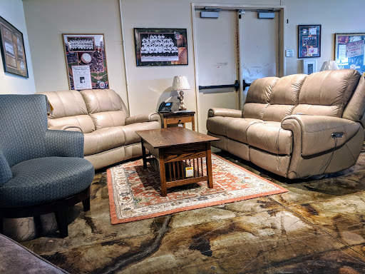 Furniture Store «Mueller Furniture», reviews and photos, 9 Fountain Grass Dr, Lake St Louis, MO 63367, USA