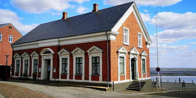 Anmeldelser af Fanø Skibsfarts- & Dragtsamling i Esbjerg - Museum
