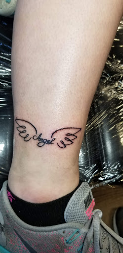 Tattoo Shop «Irish Jay Tattoo», reviews and photos, 902 NY-25A, Miller Place, NY 11764, USA