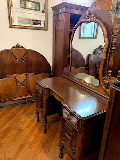 Antique Furniture Store «Every Now & Then Antique Furniture Mall», reviews and photos, 430 W Benson St, Cincinnati, OH 45215, USA