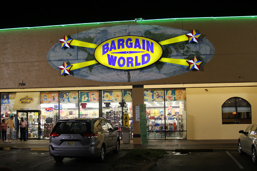 Souvenir Store «Big Bargain World Inc», reviews and photos, 8520 International Dr, Orlando, FL 32819, USA