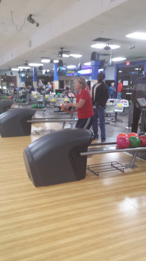 Bowling Alley «Ten Pin Alley», reviews and photos, 127 S College Rd #1, Wilmington, NC 28403, USA