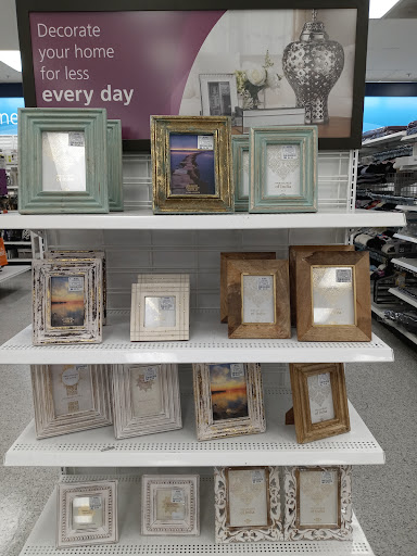 Clothing Store «Ross Dress for Less», reviews and photos, 5800 Florence Ave, Bell Gardens, CA 90201, USA