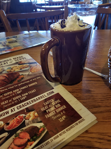 American Restaurant «Cracker Barrel Old Country Store», reviews and photos, 74 Hospitality Ln, Cadiz, KY 42211, USA