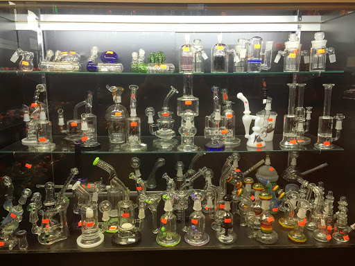 Tobacco Shop «Al Sahara Smoke Shop», reviews and photos, 4 Enterprise Dr, Rohnert Park, CA 94928, USA