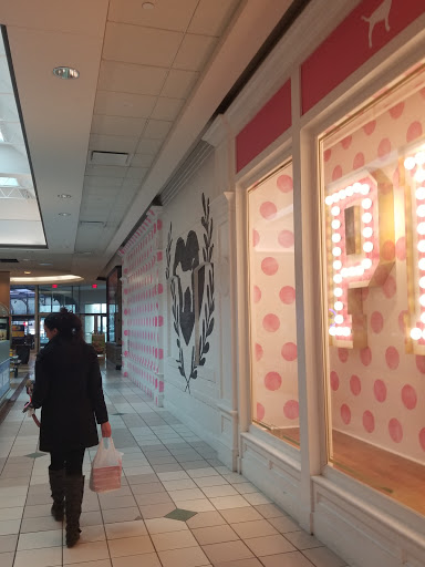 Shopping Mall «Boulevard Mall», reviews and photos, 730 Alberta Dr, Buffalo, NY 14226, USA