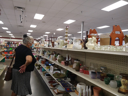 Thrift Store «3 Way Thrift Store, Inc.», reviews and photos, 13390 Central Ave, Chino, CA 91710, USA