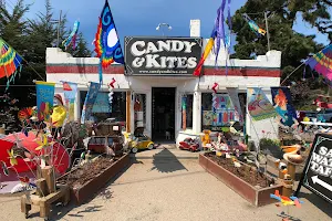 Candy & Kites image
