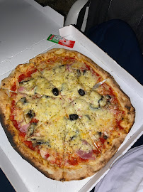 Pizza du Pizzeria La fringale à Cassis - n°11
