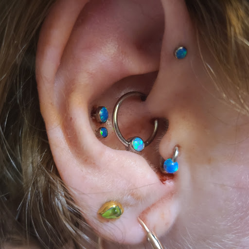 Tattoo and Piercing Shop «Black Hole Body Piercing & Tattoo», reviews and photos, 12550 SW 1st St, Beaverton, OR 97005, USA