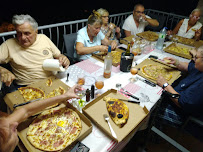 Plats et boissons du Pizzas à emporter Pizza family à Sainte-Maxime - n°4
