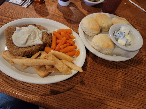 American Restaurant «Cracker Barrel Old Country Store», reviews and photos, 21 Industrial Dr, Hamburg, PA 19526, USA