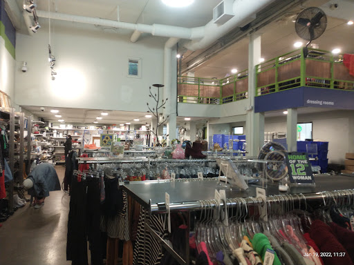 Thrift Store «Goodwill U-District», reviews and photos