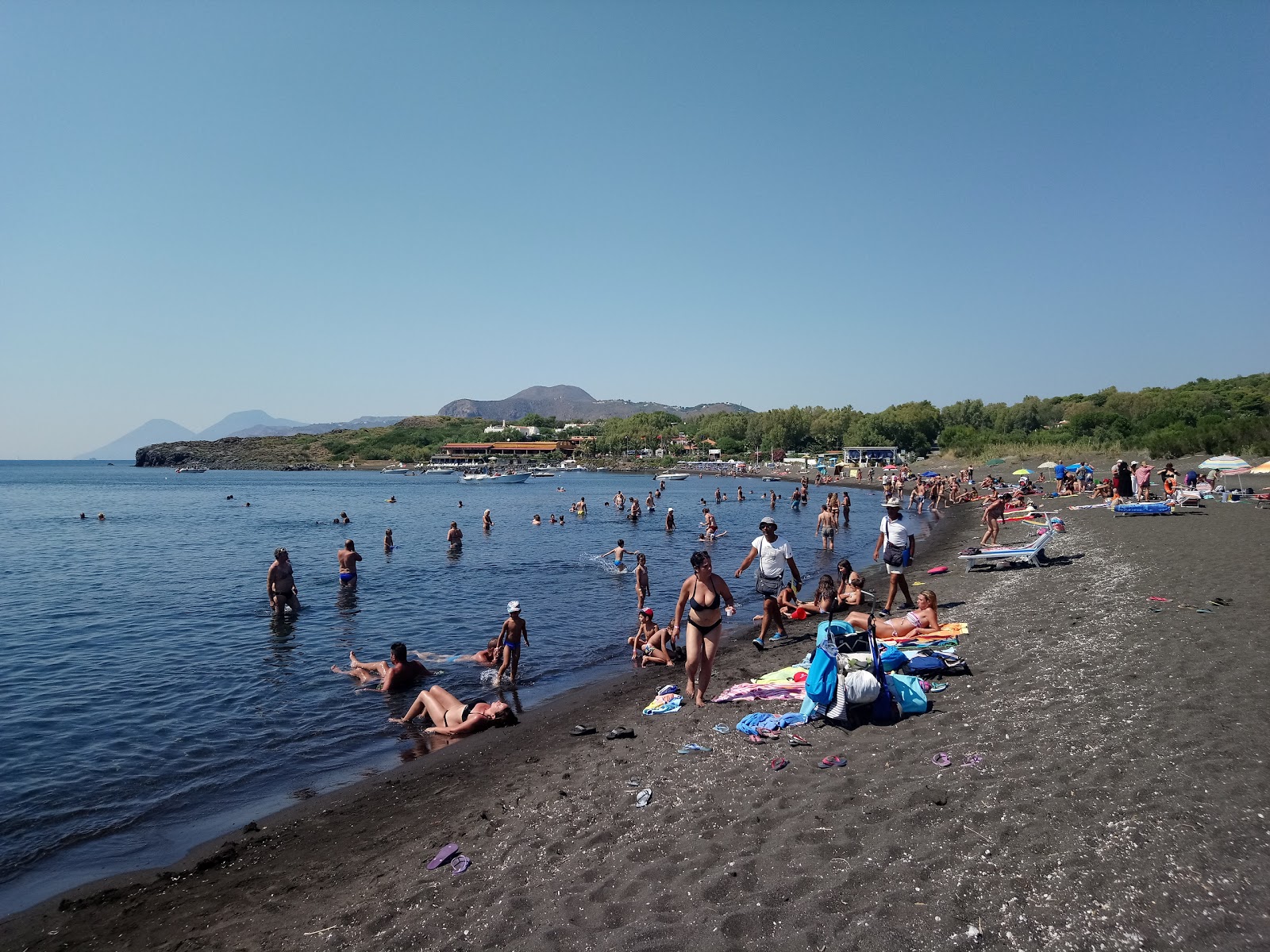 Black Sands beach photo #8