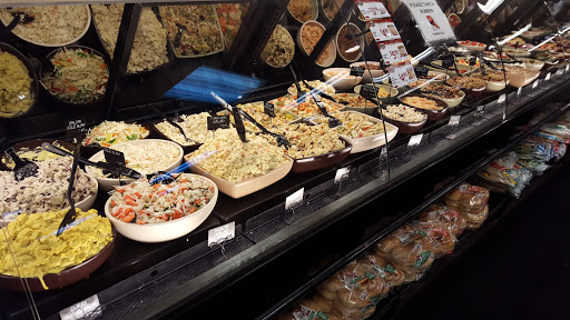 Grocery Store «Highland Park Market», reviews and photos, 317 Highland St, Manchester, CT 06040, USA